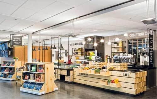 Grab-and-Go Food Stall / Café